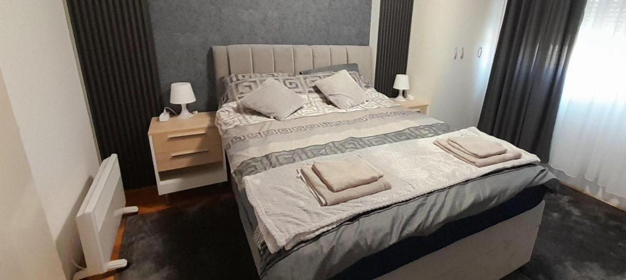 Kuman Apartments คูมาโนโว ภายนอก รูปภาพ